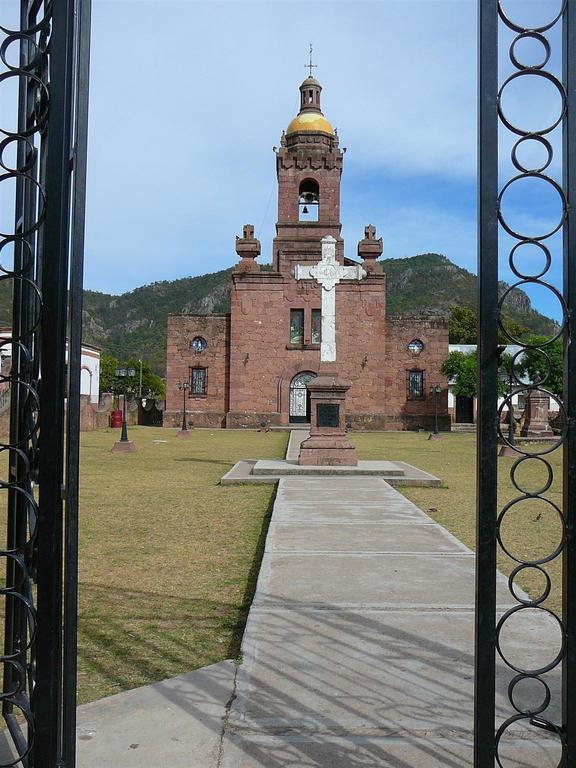 Hotel Paraiso Del Oso Cerocahuí Extérieur photo